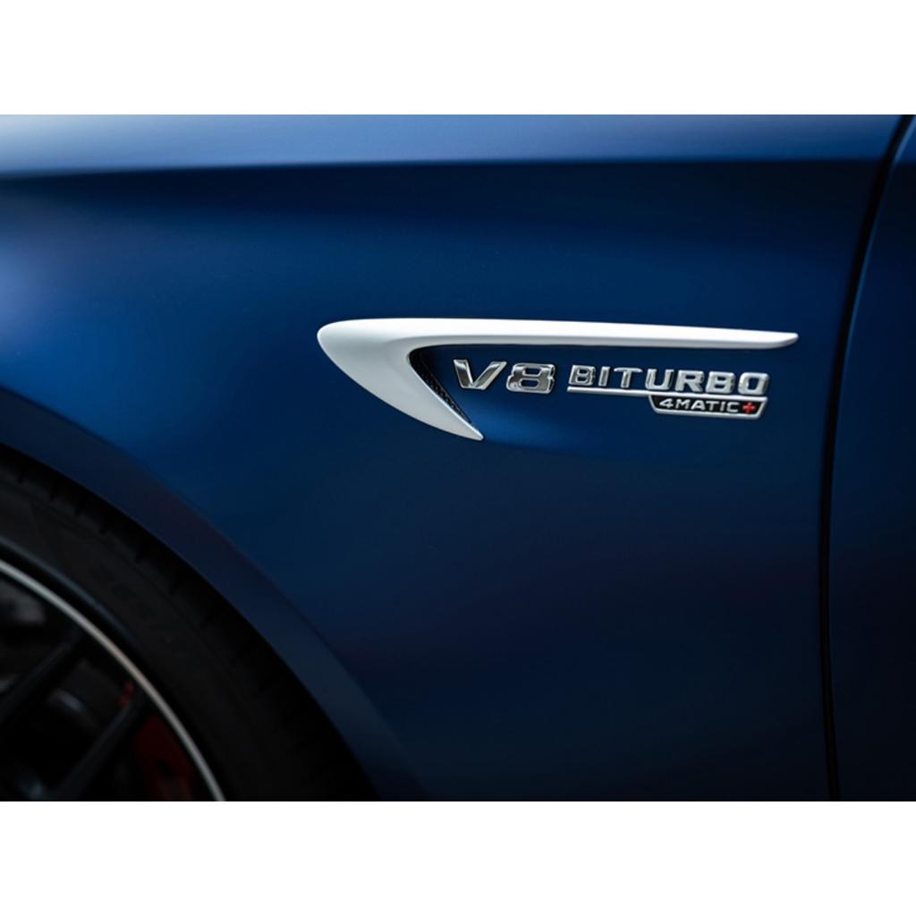 2 szt. 3D ABS V8 Biturbo 4matic Logo Litery Samochód Błotnik Boczny Emblemat Odznaka Naklejka Nawiew Samochodowy Ozdoba Błotnika Naklejka