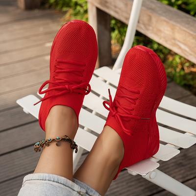 Baskets Tricotées Respirantes Noires pour Femmes Chaussures de Course Décontractées avec Semelle Épaisse Design à Lacets et Tige en Mesh Respirant pour un Confort Tout au Long de la Journée