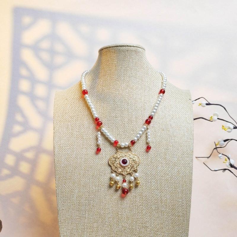 Stylish Chinese Necklace with Ancient Bell Pendant Intricately Crafted Necklace Accessory Perfect for Hanfu Enthusiasts