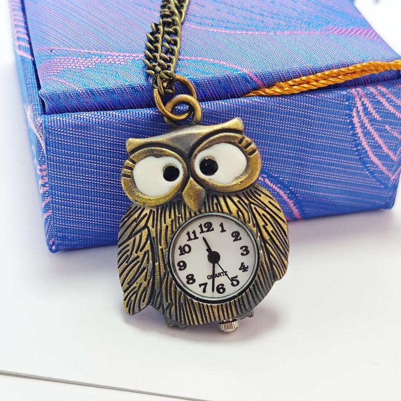 Cartoon Damen Mann Eule Taschenuhr Niedliche Mini Antik Bronze Farbe Quarz Halskette Taschenuhr Zum Verschenken Familie Geburtstagsgeschenk