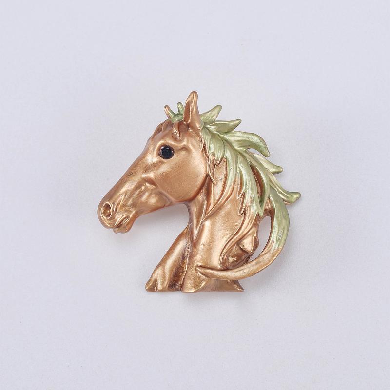 Creative Unique Horse Head Brooch Fashionable And Rxquisite Suit And Overcoat Accessory Simple And Elegant