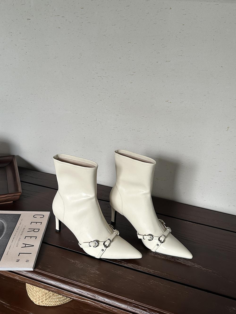 

Модные женские ботильоны с острым носком, черные, коричневые, белые, на тонком каблуке, с заклепками, модные короткие женские сапоги, размер 35-39 245 белый