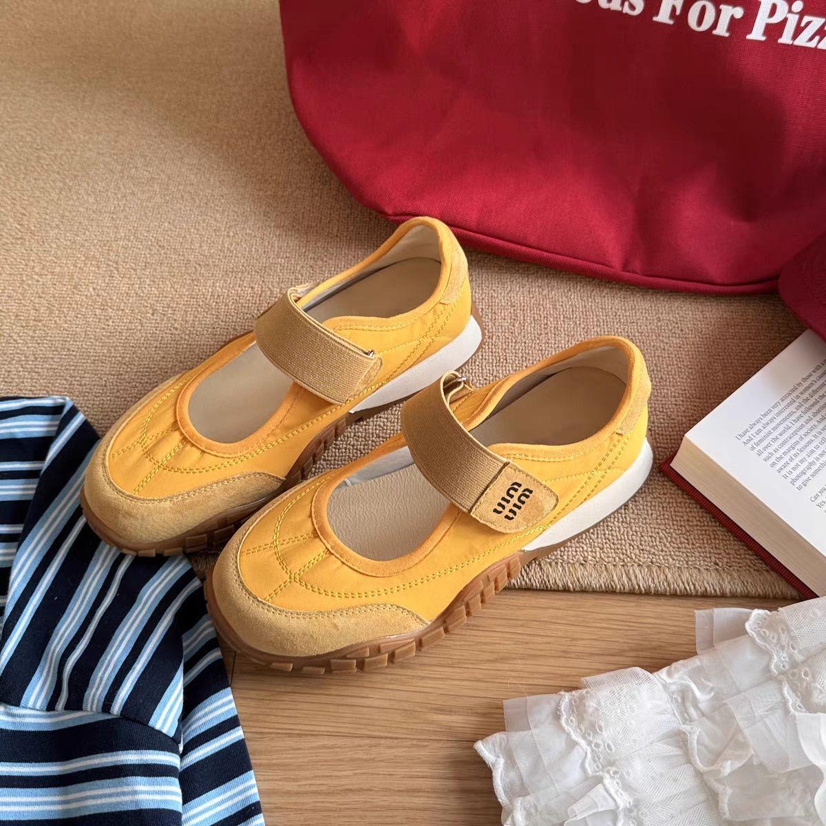 

French Mary Jane women s shoes 2025 spring and summer new platform versatile Velcro leather breathable casual retro single shoes 40 жовтий