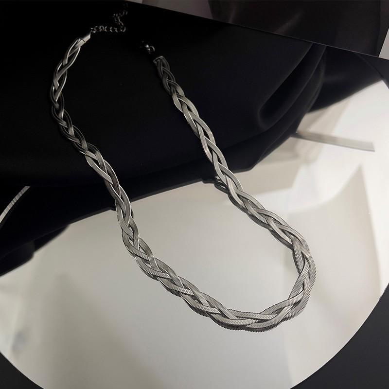Trendy Double-Layer Snake & Blade Chain Necklace for Women