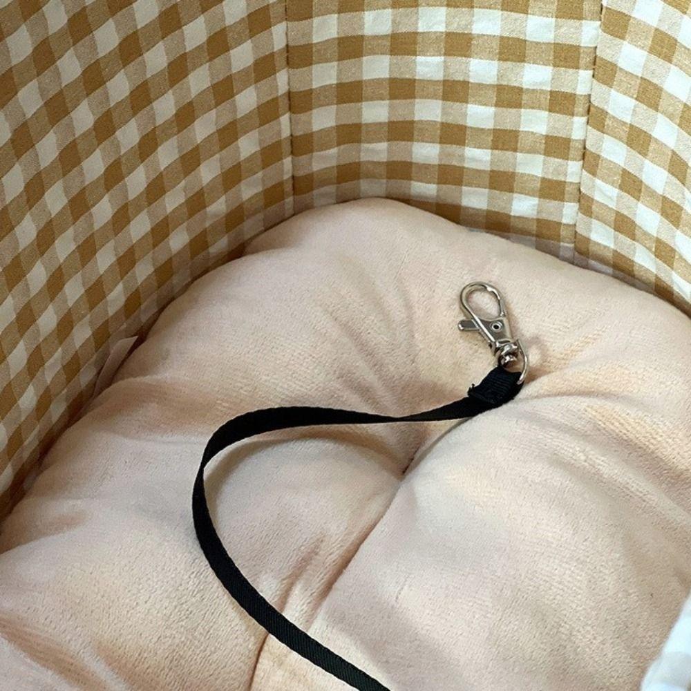 Square Pet Car Safety Seat Checkered Design Car Pet Seat Cushion Dog Car Seat  Car Transport