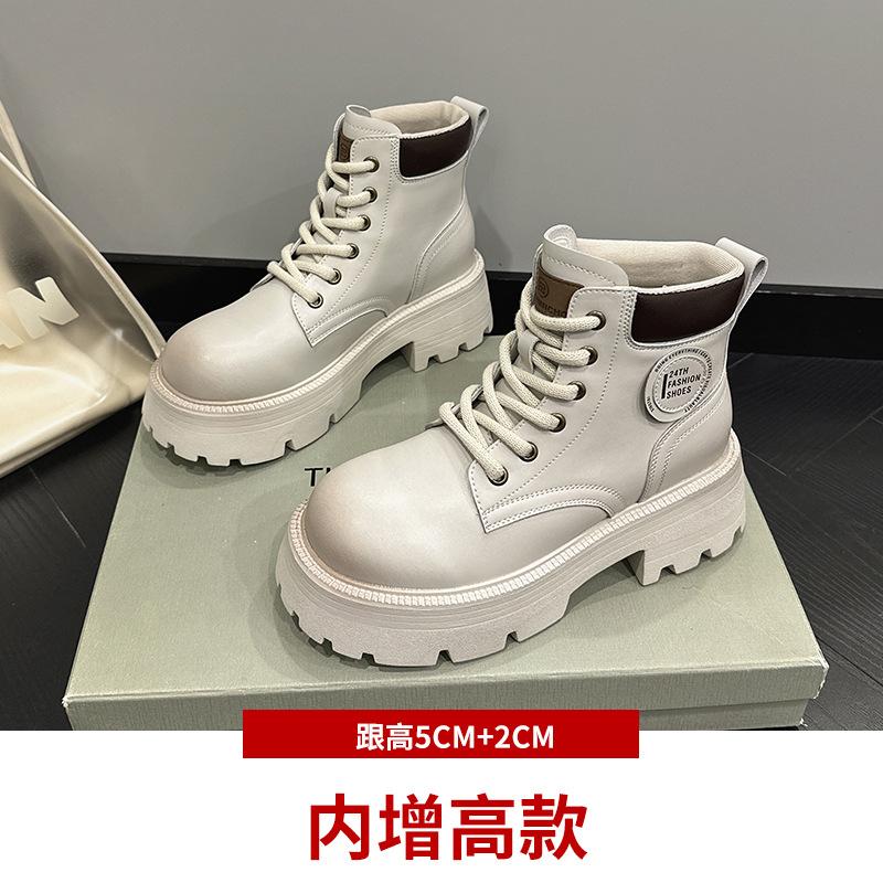 

Cowhide Martin boots women s 2025 early autumn new British style matte women s short boots versatile niche retro locomotive boots 40