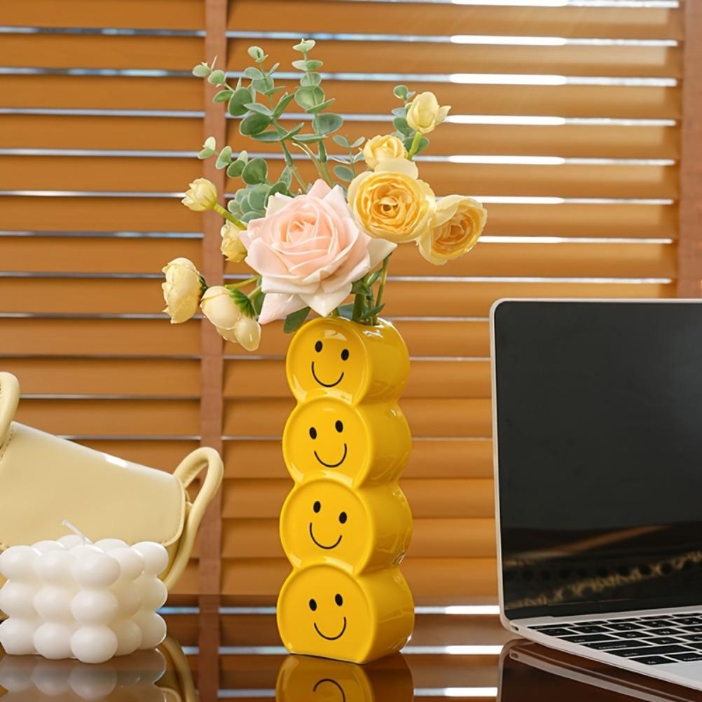 Cartoon Smiling Face Vase Bohemian Style Ceramic Flower Vase Wedding Table Living Room Office Bedroom Decoration Home Decor Item