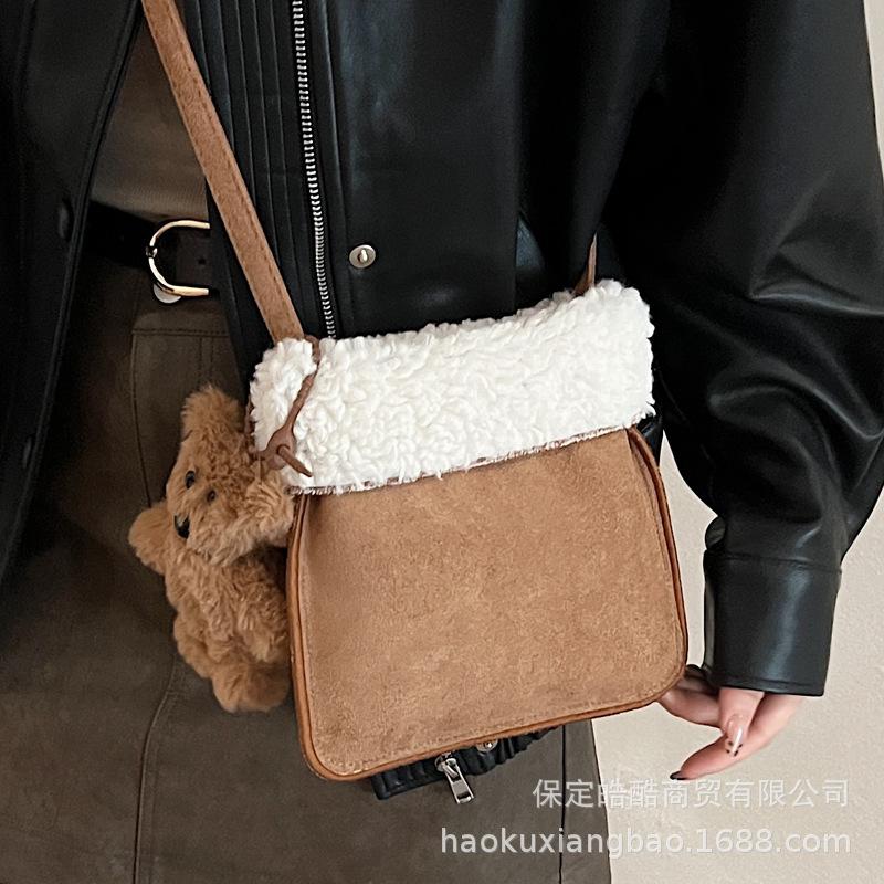 Maillard Lamb Wool Plush Bag Women 2025 New Autumn and Winter Furry Small Bag Messenger Mobile Phone Bag