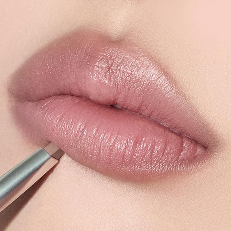 TWO SLASH FOUR Sculpt Lip Shaper 0.36g