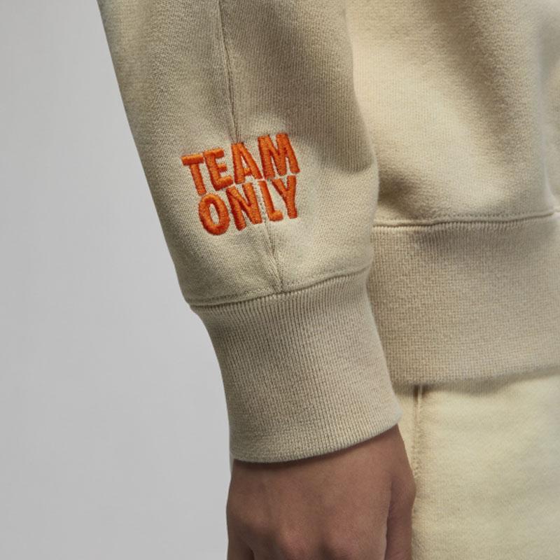 Jordan X Shelflife Logo Print Crewneck Long Sleeve Sweatshirt Women Sweatshirt Fawn DV7015-206