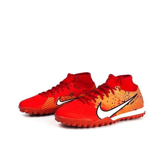 

Nike FD1166-600 EU 44 чорний/світло-малиновий колір