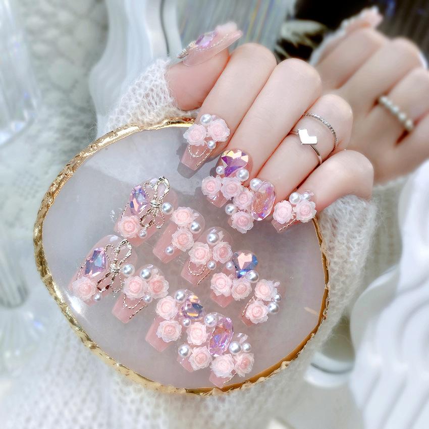 Prefabricated Nail Tips 30 Pieces Nail Stickers Heavy Industry, Butterfly Sister Flower Nail Fake Nail Patches H11