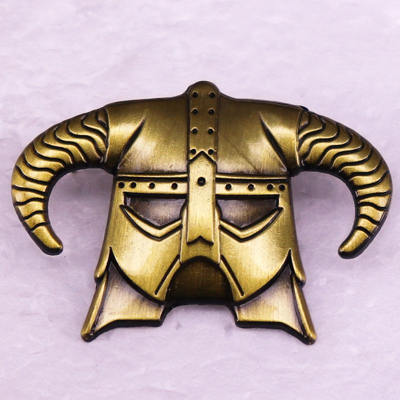 The Elder Scrolls V: Skyrim Brooch Badge