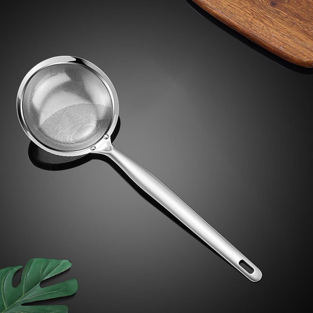 Oil Skimmer Ladle Fine Mesh 316 Stainless Steel Strainer for Removing Foam and Residue Home Kitchen Cooking Tool for Hot Pot Soup Frying
