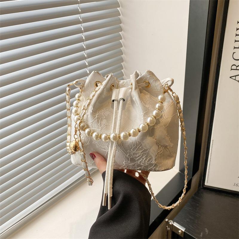 Sweet Butterfly Women Drawstring Bucket Shoulder Bags Versatile Ladies Crossbody Bag Clutch Fashi Girls Pearl Chain Handbags