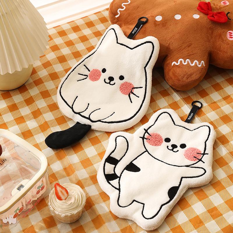 1Pcs Cute Cat Coral Fleece Hanging Towel Kitchen Hand Towel Bathroom Soft Absorbent Handkerchief Wipe Towel Cartoon Kids Towels