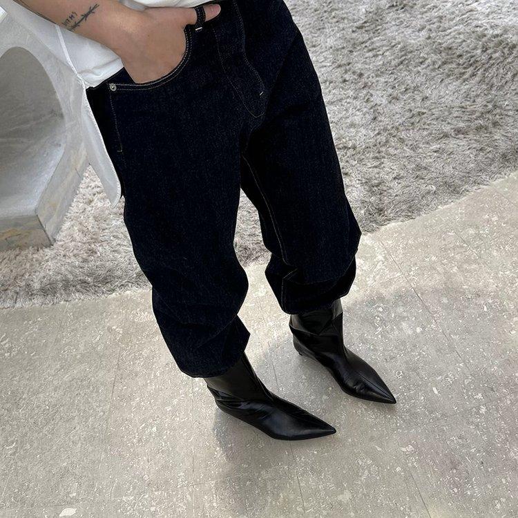 Modedesigner Damen Stiefeletten Mode Quadratischer Niedriger Absatz Tanzparty Abschlussballschuhe Damen Prägnante Slip-On Kurze Stiefeletten