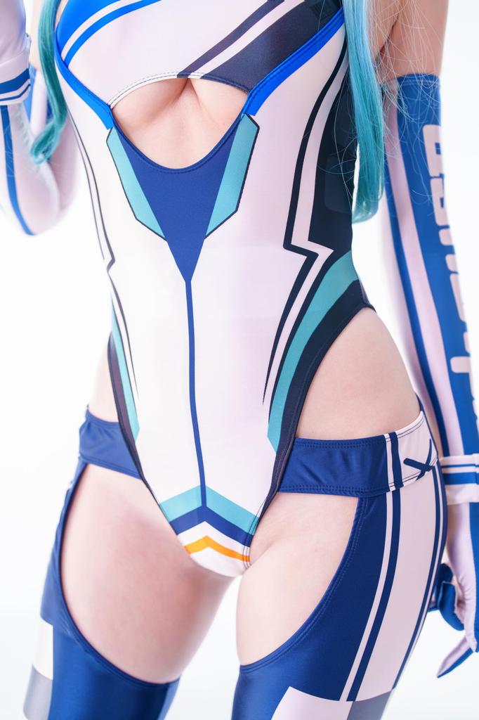Sexy Shiny Race Queen Costume with Arm Covers and Simple Full Body Costume for Women and Cosplay Costume LOST-G Gloves, Adults, Swimsuit, (M, WHITE)