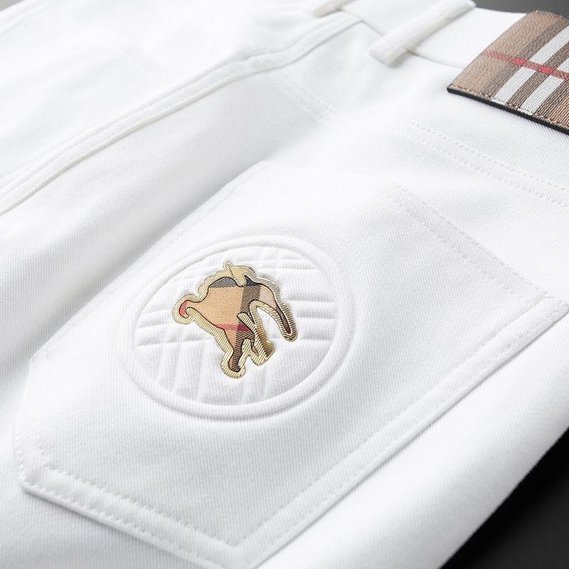 Kırışmaya Dayanıklı Dar Kesim Erkek Beyaz Kot Pantolon - Yıkanabilir, Düz Bacak, İş Günlük Giyim, Hafif Lüks, Sonbahar & Kış Trend Marka.