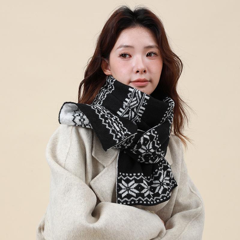 Fair Island Snowflake Double-sided Knitted Scarf Women's Autumn and Winter Korean Atmosphere Thickened Warm Scarf Vintage Shawl