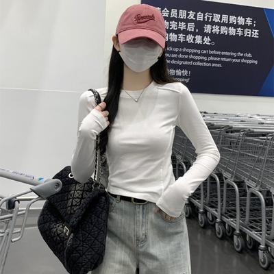 A White Bottomed Shirt, A Female Fishbone Front Shoulder Long-sleeved Shirt, A Slim-fitting and Thin Inner Top In Spring, Autumn and Winter.