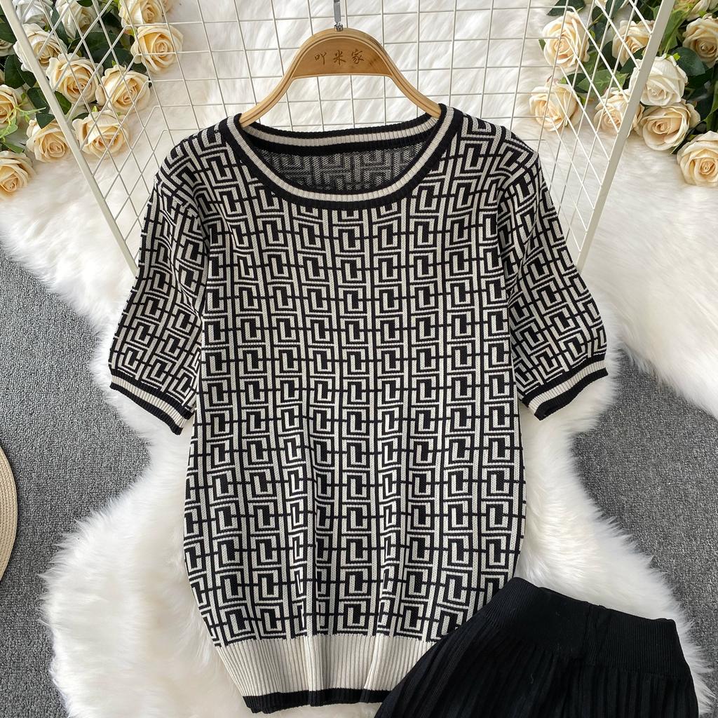 Summer Women Designer Print Knitted Sweater Trouser Two Piece Set Short Sleeve Pullover Tops and Wide Leg Pleated Pant Set
