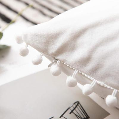 White Pompom Throw Pillow Cover Solid Velvet 30x50cm 45x45cm 50x50cm Boho Decorative Cushion Covers Pillowcase Cuscini Divano