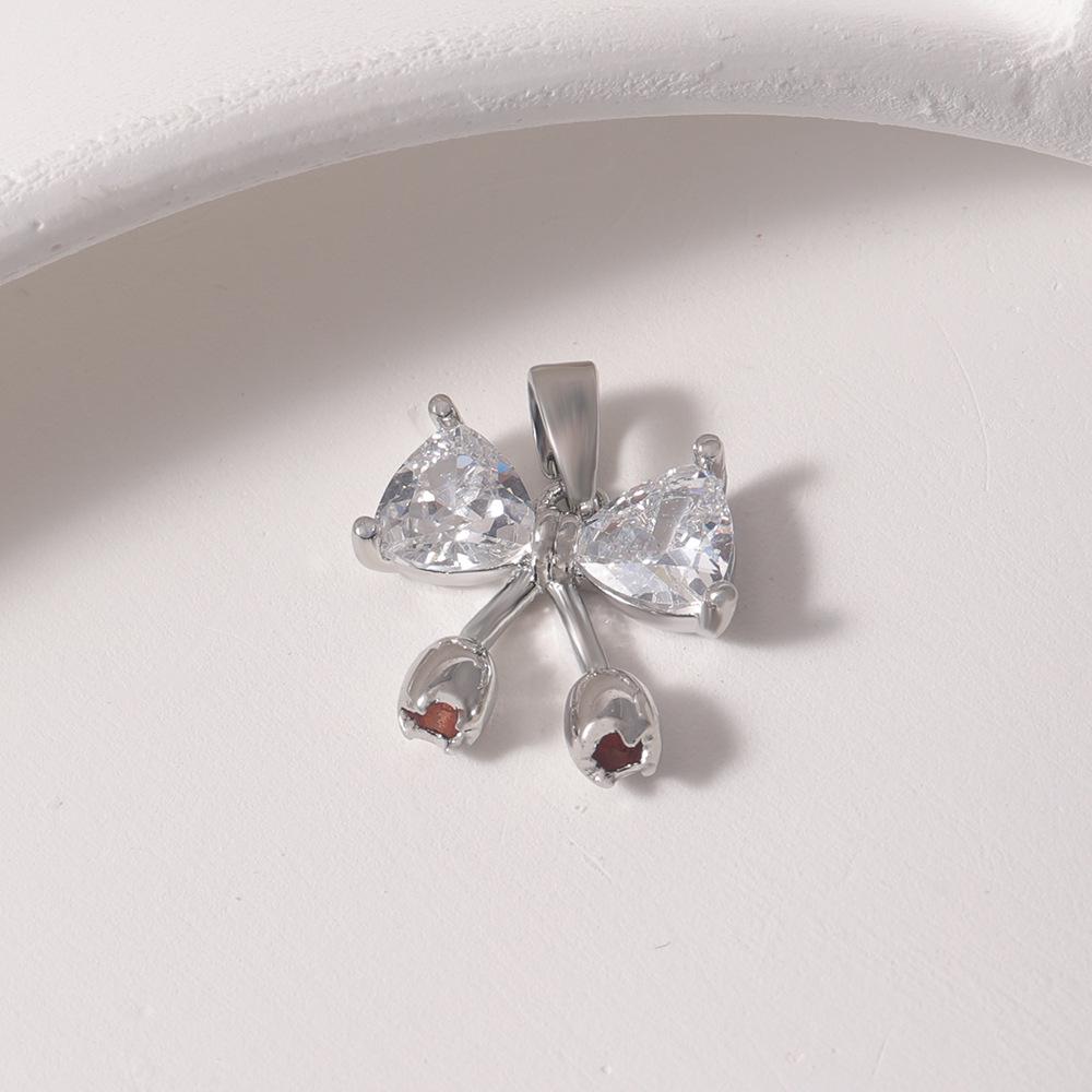 Двухцветная цепочка с подвеской в виде сердца со стразами для женщин – Элегантное золотисто-серебряное колье на ключицы