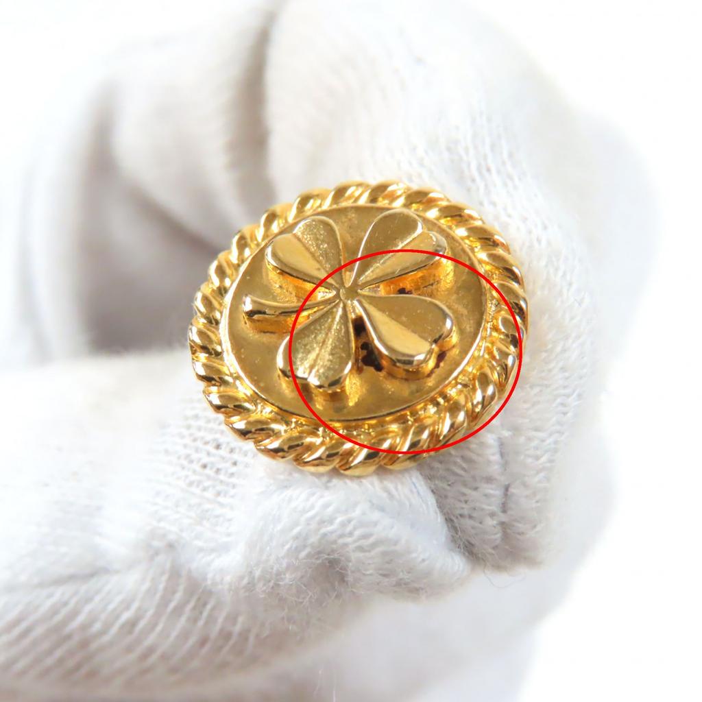 Doskonałe CHANEL Inne akcesoria Zestaw 10 guzików koniczynki, Metalowe guziki złote Używane