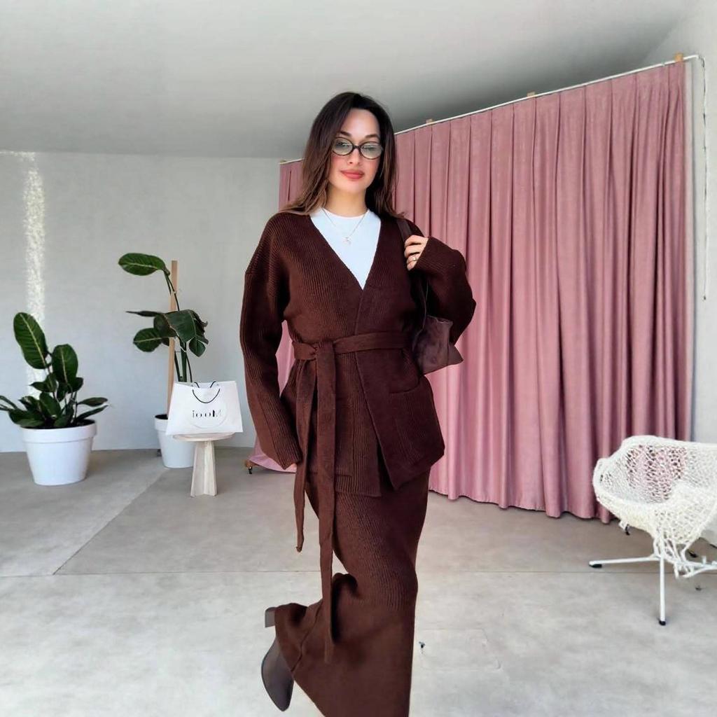 2025 cross-border European and American autumn new cardigan temperament V-neck lace-up waist half-body hip skirt women's leisure