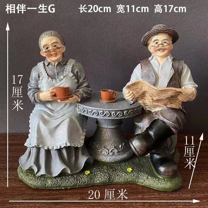 Europe Sweet Grandparents Resin Sculpture Accessories Art Wedding Anniversary Gifts Home Bedroom Desktop Statue Decoration Items
