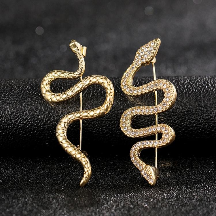 Unique Gold Tone Snake Brooch Designed for Trendsetters and Jewelry Collector Practical Zinc Alloy Lapel Pin Decoration