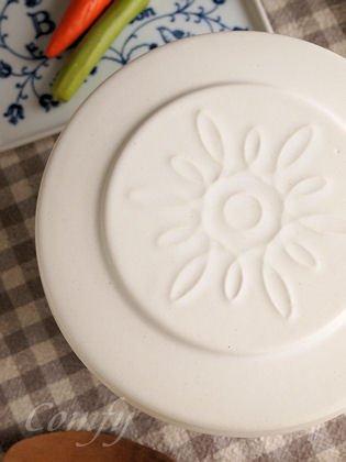 MAKANAIKEIKAKU Kitchenware Rice Jar/Rice Warmer White L