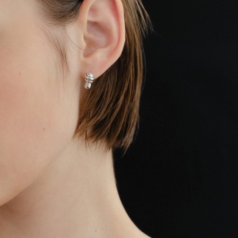 ALL LEFT Peg Earring