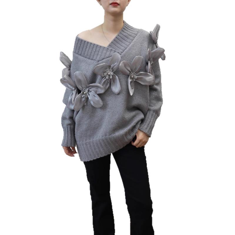 Autumn New Thickened Sequins Heavy Industry Three-dimensional Flower Knitted Sweater Top Loose High-end Sweater Pullover Woman