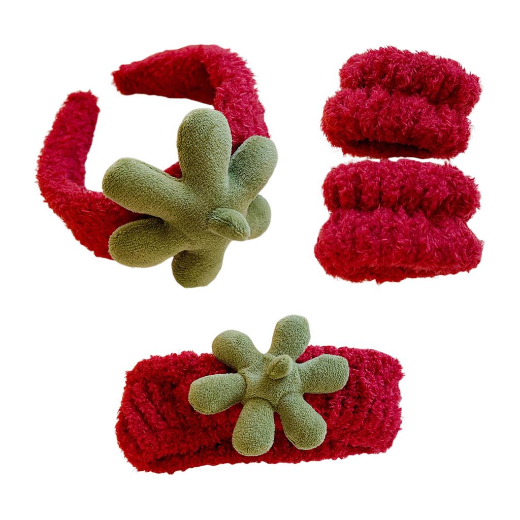 Strawberry Plush Face Washing Headband Set With Wristbands Cute Hair Band For Women Men Makeup Skincare Soft Absorbent Material