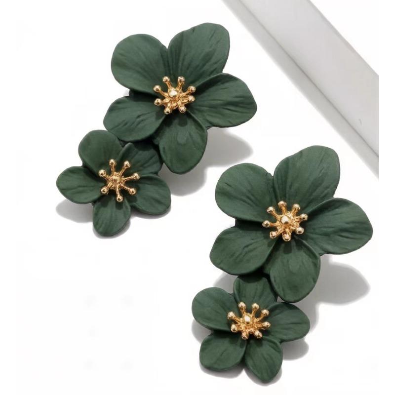 Women's Korean Earrings with Flowers