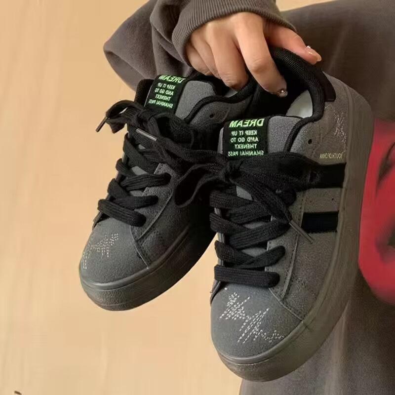 

Милые универсальные кеды женские осенние новые маленькие белые кеды нишевые кеды повседневные спортивные кеды 40