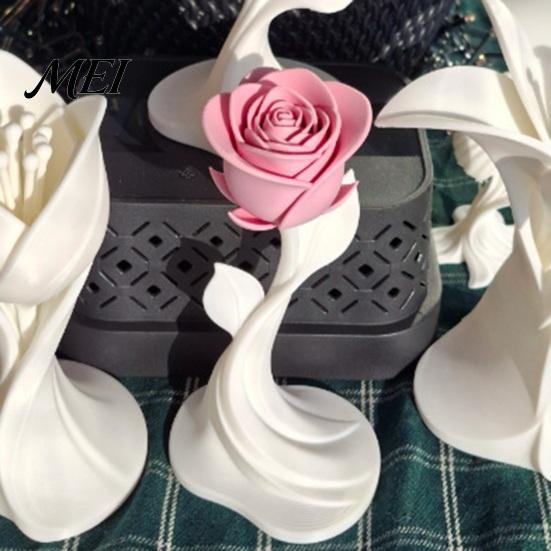 Niche Home Ornaments Modern Rose Sculpture, 3D Printed Minimalist Floral Decor, Abstract Window Display Accents Flower Statue for Office, Elegant