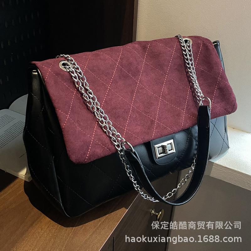 Rhombus chain bag women's large capacity 2025 new summer leisure niche design messenger bag commuter tote bag