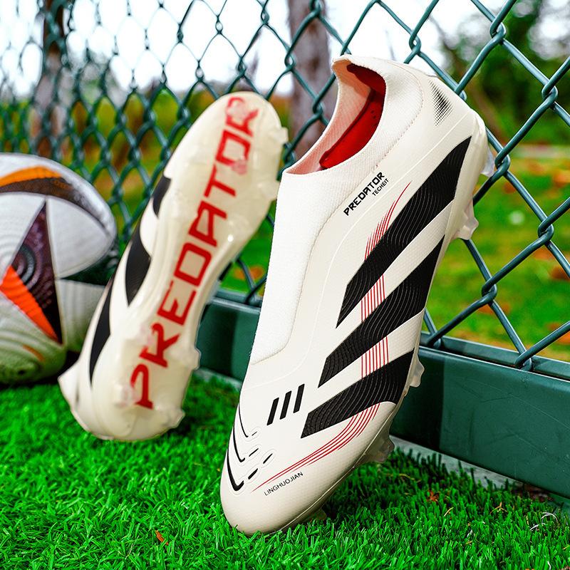 Soccer Shoes Men'S World Cup Flying Weaving Grass Training Seamless Low Top Spike Shredded Sneakers