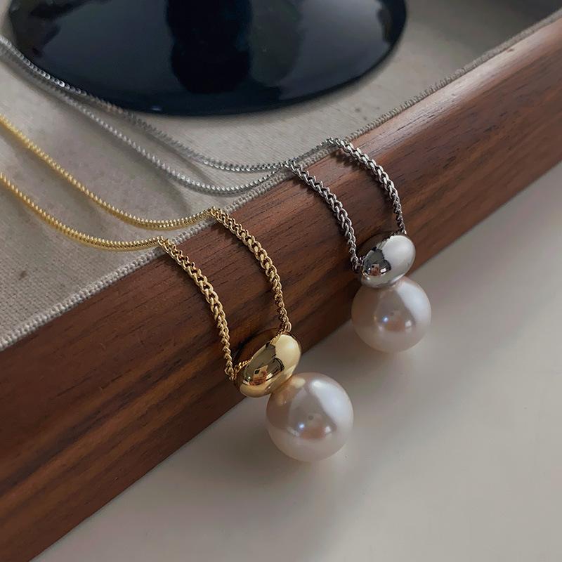 Pearl Necklace, Golden Bean Neck Chain, Fairy Style Fashion Light Luxury Niche Collarbone Chain, French Romantic Temperament Sweater Chain
