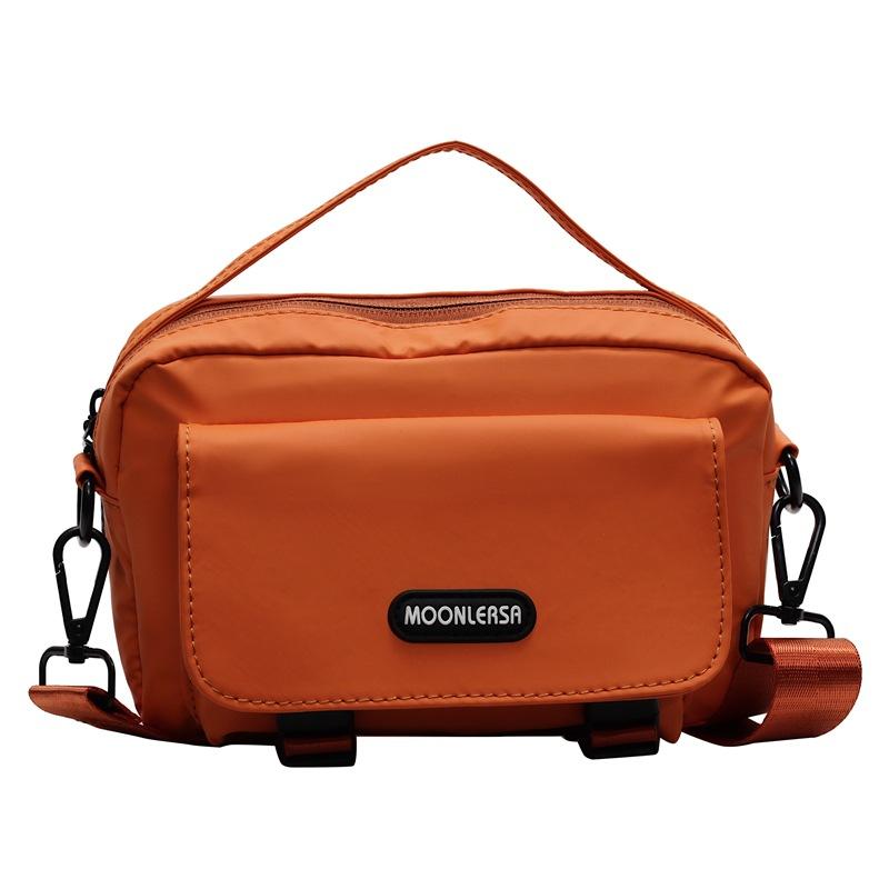 New high quality, lightweight, neutral style, portable messenger bag, unisex, fashionable and versatile travel messenger bag.