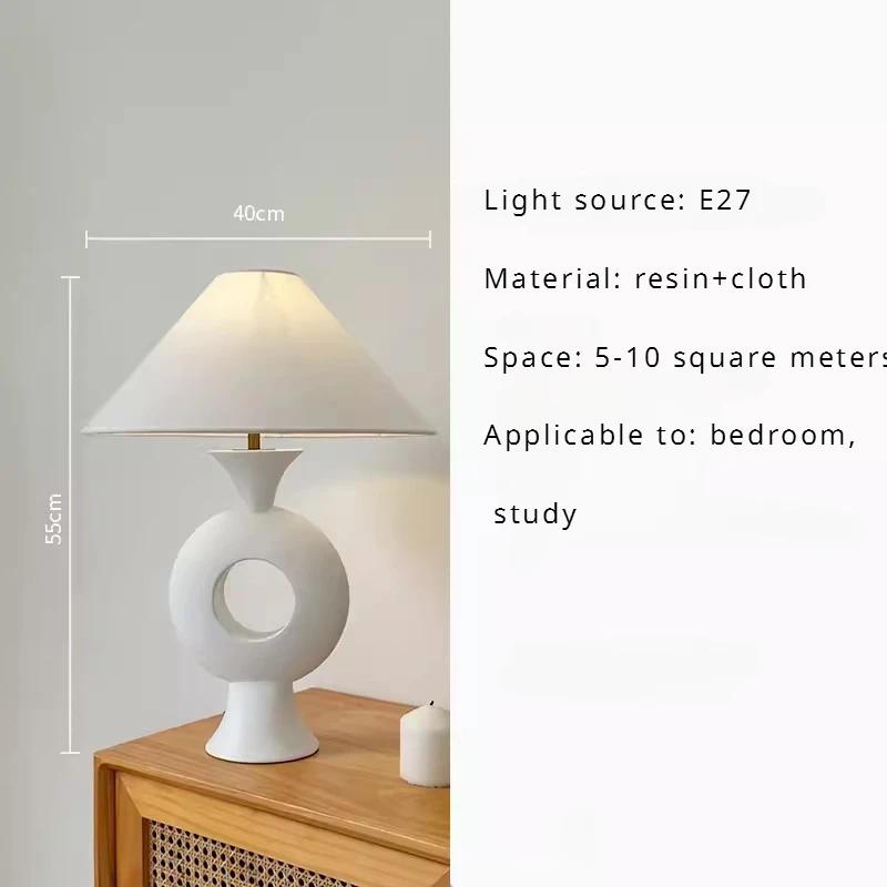 French Retro Resin Black Floor Lamp Bedroom Study Bedside Decorative Desk Lamp White Fabric Lampshade Room Decor Lighting