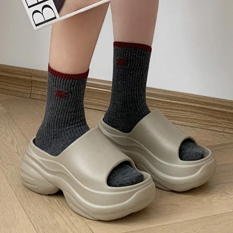 Fashion Women's Fashion Chunky Platform Slippers Summer 2025 Non Slip Wedges Sandals Woman Outdoor Thick Bottom Eva Slippers for Women