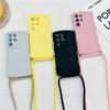 Śliczne kręcone fale naszyjnik na krzyż smycz przewód liny silikonowe etui do Samsung S23 S22 Ultra S21 S20 FE A14 A34 A54 A24 A13 A23 A33 A53 A12 A32 A52