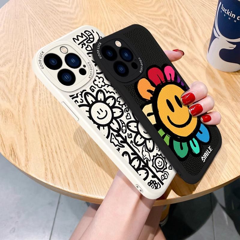 Flower smiley face Apple 11promax mobile phone case 11pro simple black and white 11/11 couple protective case for men and women