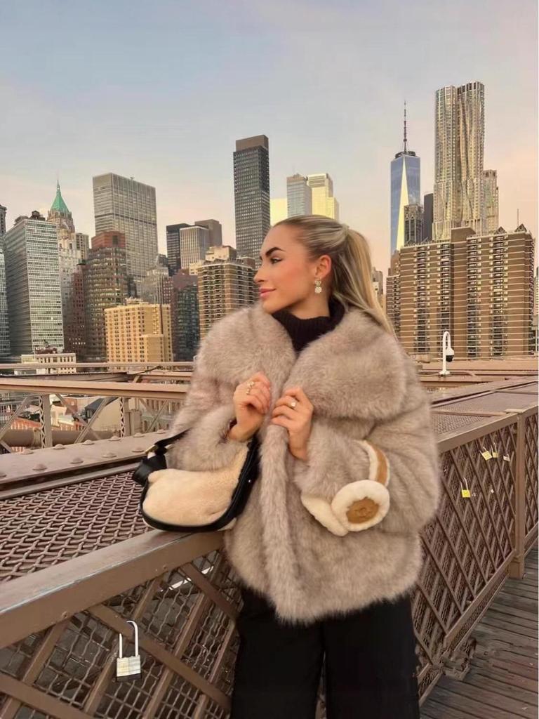 Palton de damă de înaltă calitate din blană ecologică cu rever mare – Stil celebritate inspirat de blana de vulpe