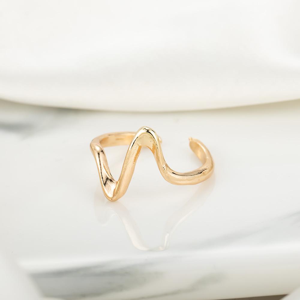 ECG Pattern Wavy Curve Geometric Arc Open Ring