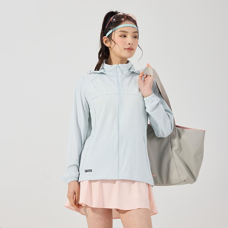 1011 Summer New UPF10 + UV Protection Jacket Female Couple Ice Silk Quick-drying Breathable Sunscreen Clothing